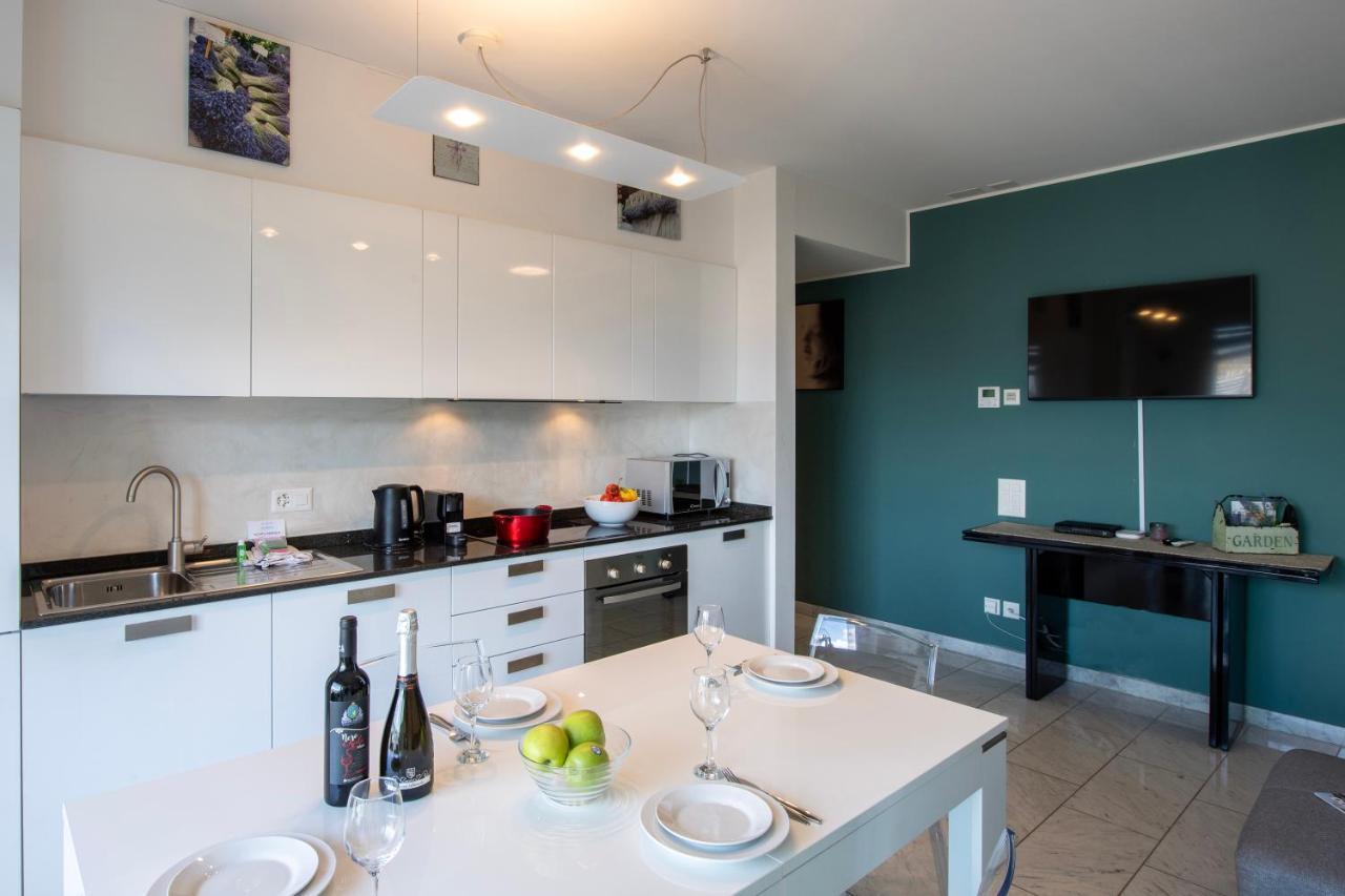 Panoramic Penthouse - Happy Rentals ลูกาโน ภายนอก รูปภาพ